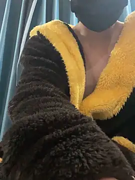 yfx468 online show from 02/26/25, 04:56