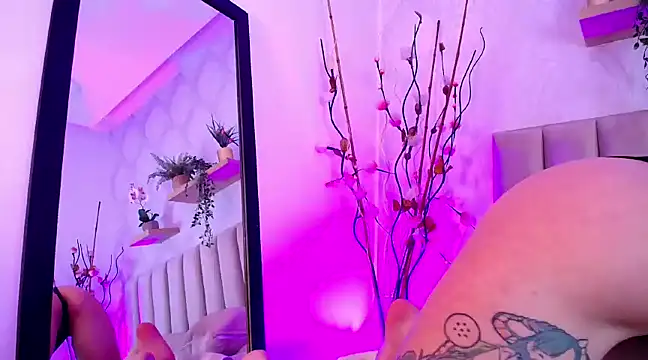 coral jonesss online show from 02/01/25, 01:09