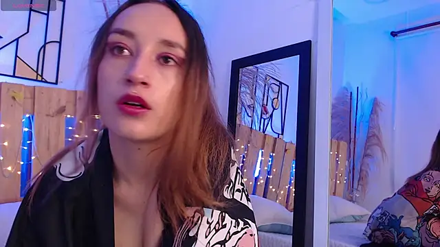 coral jonesss online show from 02/17/25, 01:42