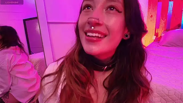 coral jonesss online show from 10/03/25, 03:09