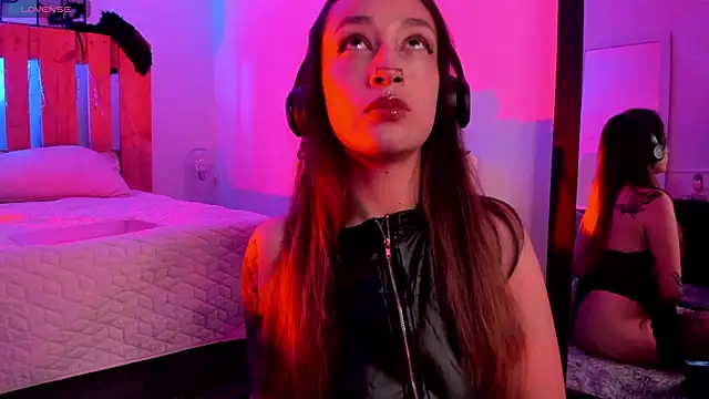 coral jonesss online show from 10/24/25, 02:46