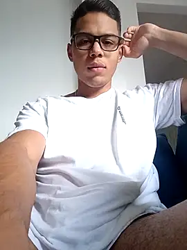 HornyTiger744 online show from 03/25/26, 07:20