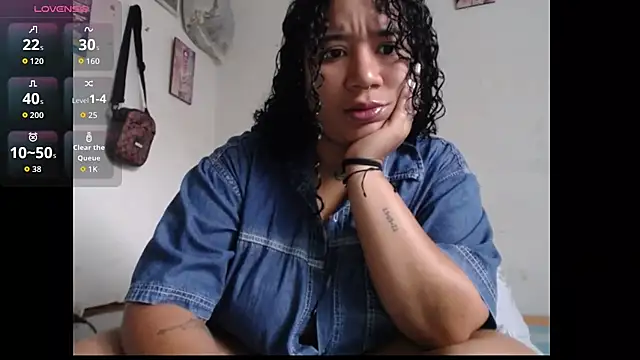 leslycarsson online show from 11/13/25, 07:24