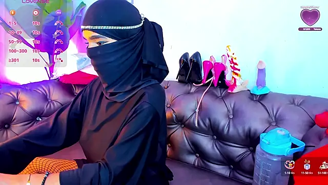 azahara faraah online show from 10/12/25, 12:42