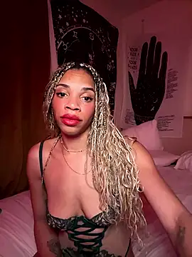 Snapshot of goddesskash chatting on 01/15/26, 04:17 goddesskash online show from 01/15/26, 04:17