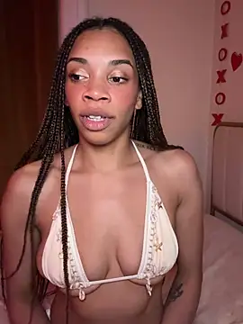 Snapshot of goddesskash chatting on 02/19/26, 04:19 goddesskash online show from 02/19/26, 04:19