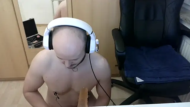 Snapshot of dirtykinkyslut chatting on 11/05/25, 07:25 dirtykinkyslut online show from 11/05/25, 07:25