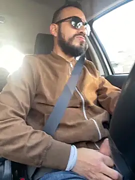 leonardohot1987 online show from 01/16/25, 02:51