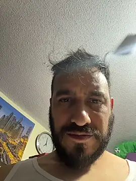 leonardohot1987 online show from 02/12/26, 01:00