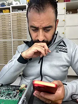 leonardohot1987 online show from 04/10/26, 06:12