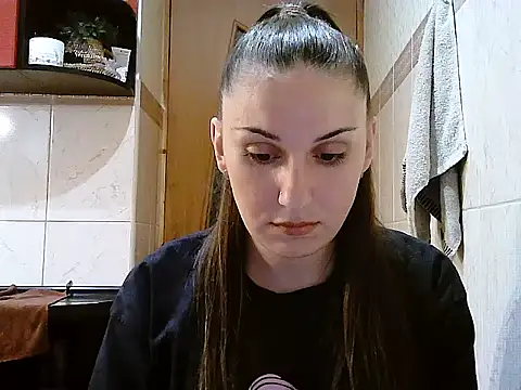 Yuliia30 online show from 06/16/26, 04:31
