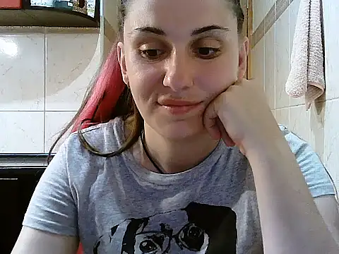 Yuliia30 online show from 06/26/26, 04:44