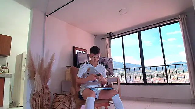 orlando yate online show from 09/14/25, 08:52