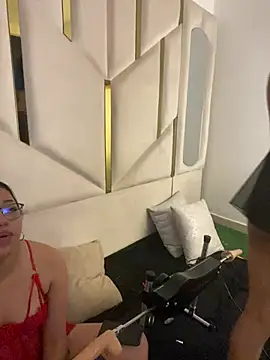 Salmaportman69 online show from 03/17/25, 04:40