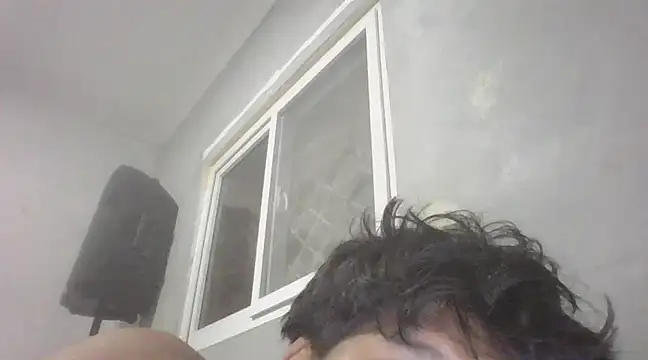 Snapshot of it0z_klk chatting on 02/11/25, 03:29 it0z klk online show from 02/11/25, 03:29