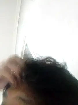 Snapshot of it0z_klk chatting on 03/03/25, 12:48 it0z klk online show from 03/03/25, 12:48