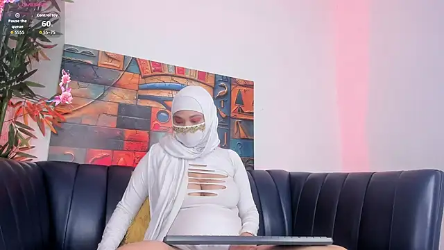 Snapshot of Eva_abaad chatting on 10/06/25, 01:58 Eva abaad online show from 10/06/25, 01:58