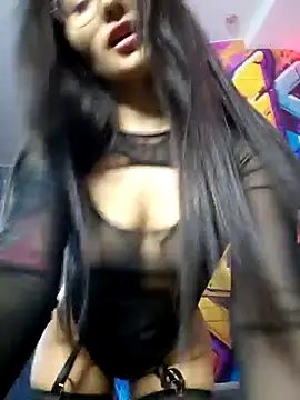 Snapshot of LittleX_Angel chatting on 02/05/25, 11:34 LittleX Angel online show from 02/05/25, 11:34