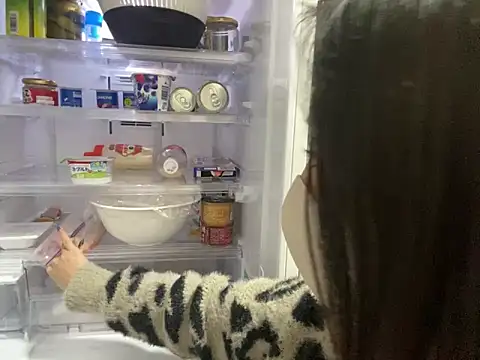 Snapshot of yazawa_oO chatting on 03/17/25, 03:07 yazawa oO online show from 03/17/25, 03:07