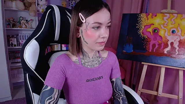 Snapshot of Catharsisi chatting on 02/15/25, 03:06 Catharsisi online show from 02/15/25, 03:06