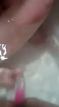 Snapshot of AQuickPhyx chatting on 02/14/25, 12:30 AQuickPhyx online show from 02/14/25, 12:30