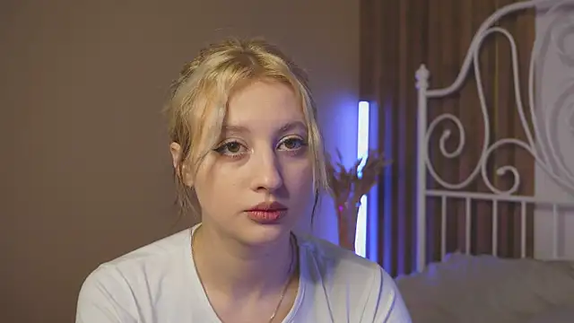 milasmiu online show from 01/24/25, 03:34