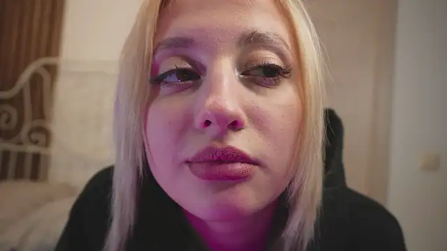 milasmiu online show from 01/25/25, 06:46