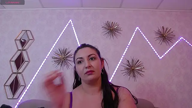 Snapshot of BustyEva_ chatting on 02/01/25, 11:21 BustyEva online show from 02/01/25, 11:21