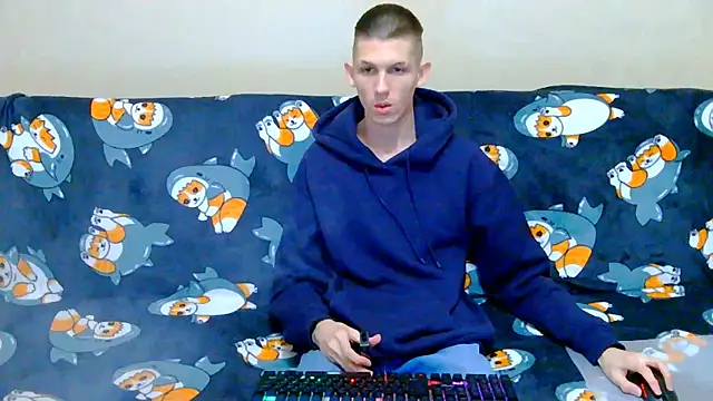 Lester Broo online show from 10/03/25, 09:56