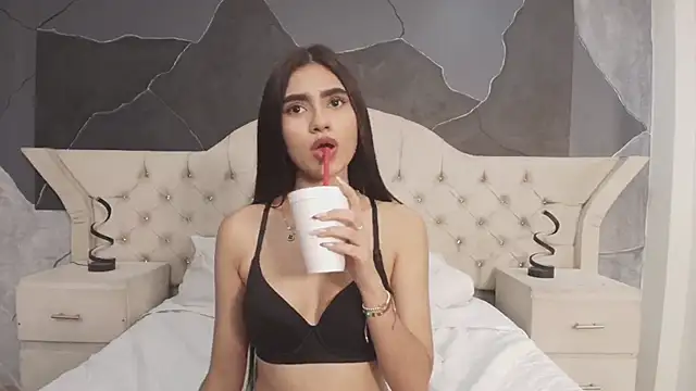 BellaaStorm online show from 01/23/25, 06:24