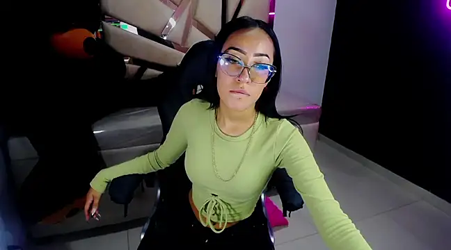 victoria ricci a online show from 02/28/25, 04:42