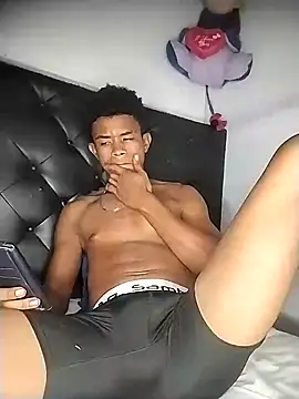 Snapshot of Black_Manba chatting on 01/17/25, 05:11 Black Manba online show from 01/17/25, 05:11