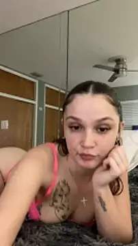 Snapshot of leasnow chatting on 01/20/25, 12:36 leasnow online show from 01/20/25, 12:36