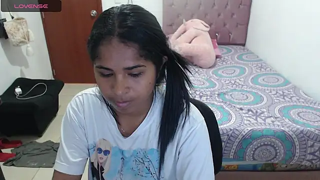 july-feria online show from 01/13/25, 10:03