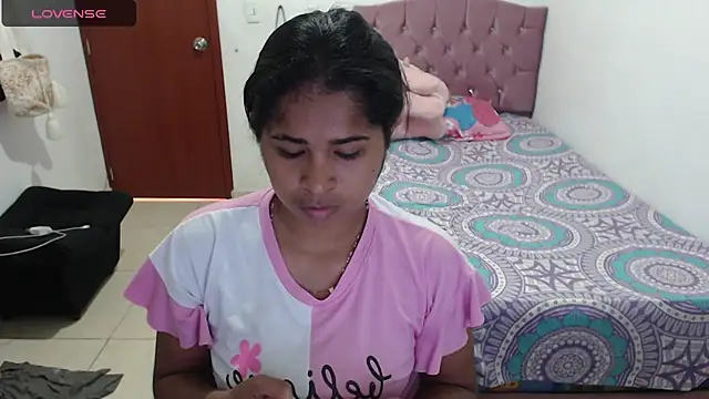 july-feria online show from 01/16/25, 06:06