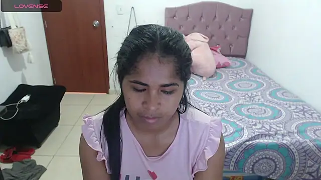 july-feria online show from 02/08/25, 07:05