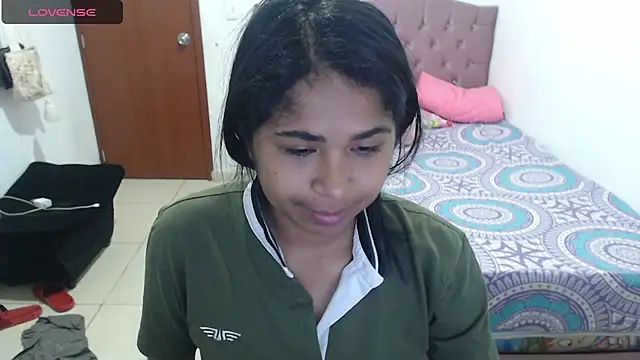 july-feria online show from 02/11/25, 01:52