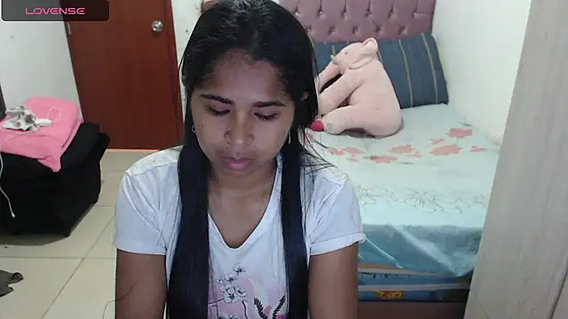 july-feria online show from 09/19/25, 05:24