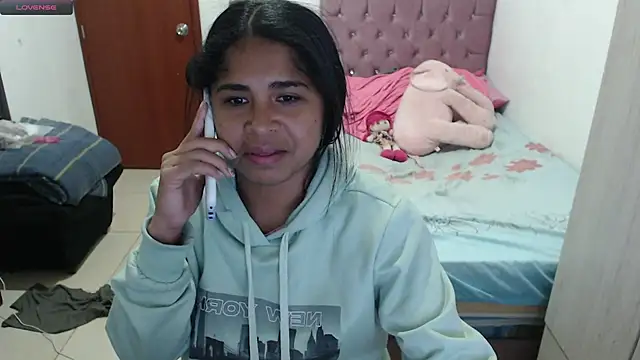 july-feria online show from 10/25/25, 02:41