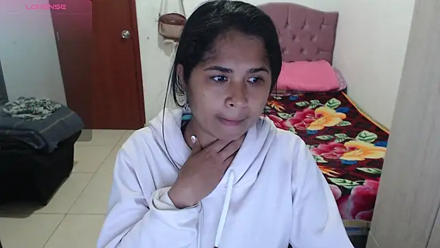 july-feria online show from 11/30/25, 03:10