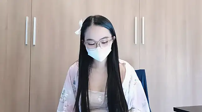 Snapshot of Lush-Office chatting on 03/15/25, 12:02 Lush-Office online show from 03/15/25, 12:02