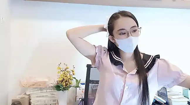 Snapshot of Lush-Office chatting on 03/18/25, 01:20 Lush-Office online show from 03/18/25, 01:20