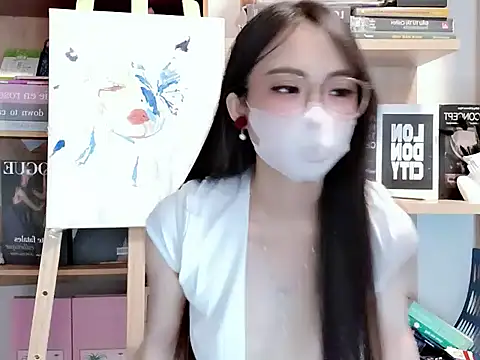 Snapshot of Lush-Office chatting on 10/15/25, 08:14 Lush-Office online show from 10/15/25, 08:14