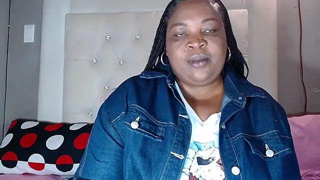 omalicha98 online show from 05/04/26, 05:58