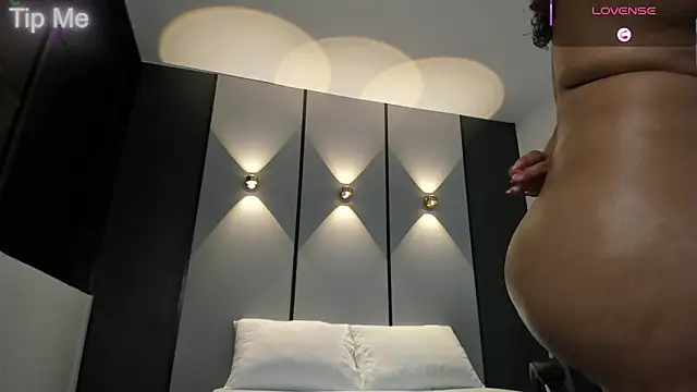 lilly ass  online show from 09/14/25, 01:05