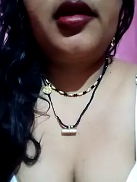 Snapshot of Haseena_Baby chatting on 03/23/25, 06:05 Haseena Baby online show from 03/23/25, 06:05