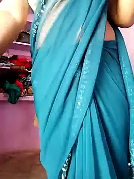 Snapshot of Haseena_Baby chatting on 04/12/26, 02:49 Haseena Baby online show from 04/12/26, 02:49