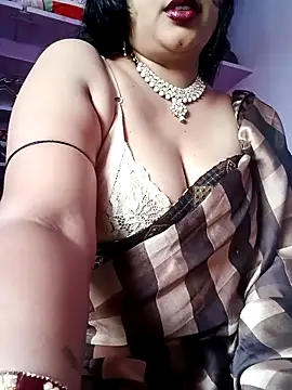 Snapshot of Haseena_Baby chatting on 04/15/26, 09:49 Haseena Baby online show from 04/15/26, 09:49