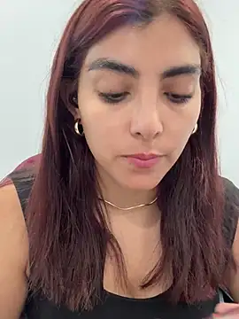 Snapshot of MartinaSooler chatting on 01/21/25, 02:26 MartinaSooler online show from 01/21/25, 02:26