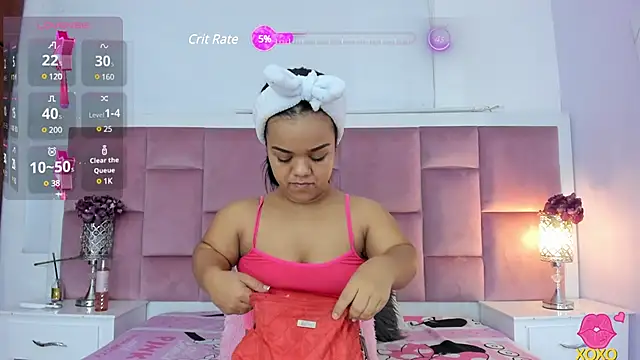 AnieRey online show from 02/04/25, 12:11